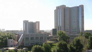 闪光历史 业绩辉煌--附属肿瘤医院改革开放30年纪实