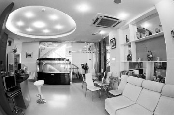 架起生命的彩虹——沈阳市无偿献血事业蓬勃发展纪实<BR/>本报记者 阎 红  通讯员 李 玲