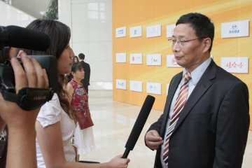周林频谱评为“推动中国经济，影响民众生活的60品牌”