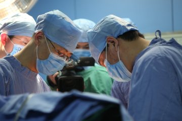 空军总医院顾建文：术后并发脑室炎诊治