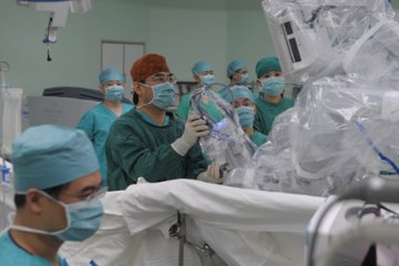 我国微创全机器人心脏手术已完成200例