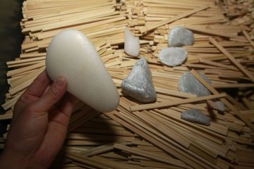 广西工厂使用违禁化学品亮白竹筷 揭亮白黑幕