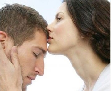 让女性更激情的4个办法：地点变换的激情体验