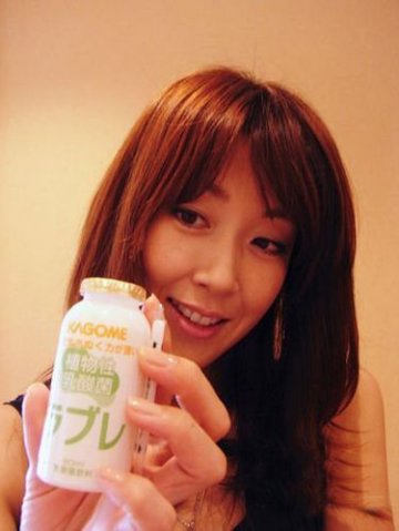 黄脸婆变粉嫩小萝莉 揭日本女人不老传奇