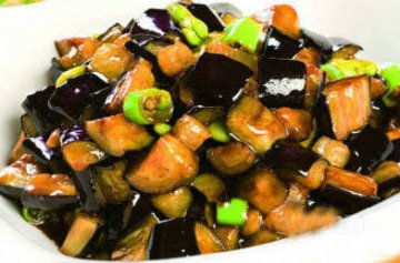 素烧什锦茄丁