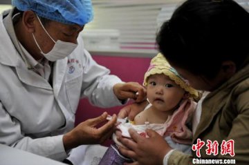 疾病预防专家关注地震灾区儿童健康