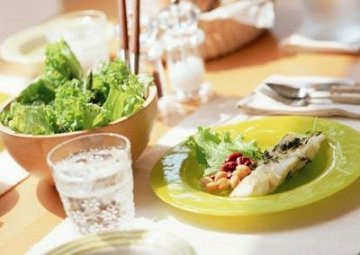 健康指南：人体可根据四季阳光选择饮食