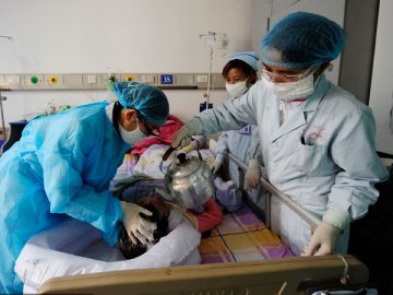 走进艾滋病患者的真实世界