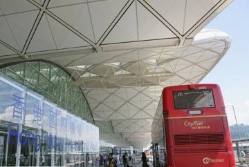 揭秘乘机时空姐不会告诉你的事：空难要陪死