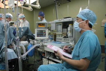 精准实施椎管内麻醉，为泌尿外科手术保驾