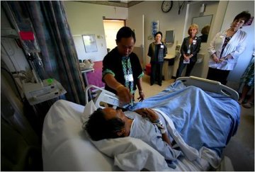美国医院首次引入萨满巫医 用巫术为病人治疗