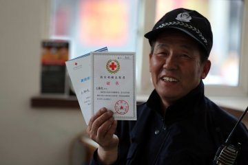 “好大爷”再传正能量：无偿献器官