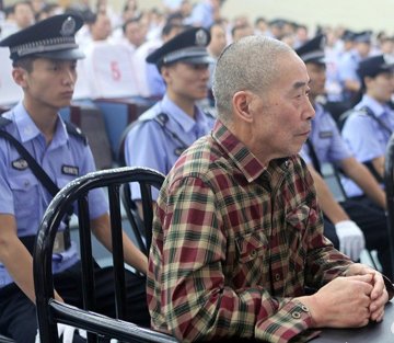 “神医”胡万林河南受审 狡辩女娲传授疗法
