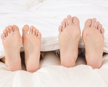 对人体杀伤力最强的十大恶习 染发晒太阳在内