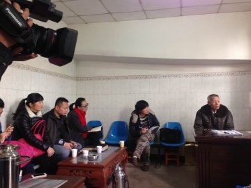 中央主流媒体赴云南省实地采访报道民族医药发展情况