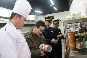 春节快讯：无锡：开展节前餐饮服务食品安全检查