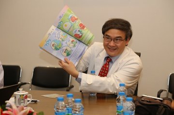 首家港独资医院纳深医保 或带动港医北上