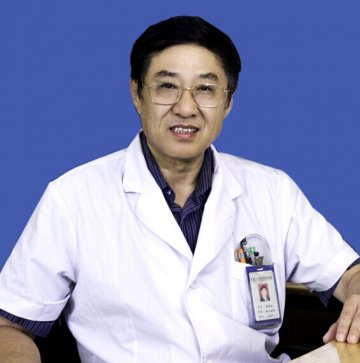 手记：湖南博雅眼科医院院长姜德咏的一天