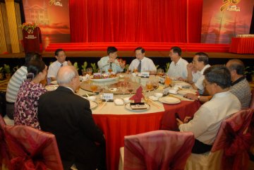 附属一院庆贺陈国锐教授从医从教五十六周年