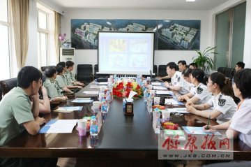 长征医院一行来海军总医院参观交流