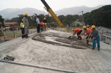 援塞固定生物安全实验室顺利封顶