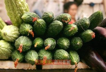 避孕药抹蔬果 统统是谣言