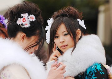 实拍日本成人礼美女发型