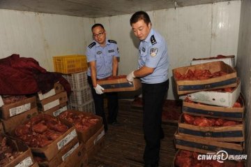 西安警方截获17吨假牛肉