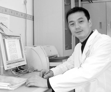 耳鼻咽喉科专家文卫平