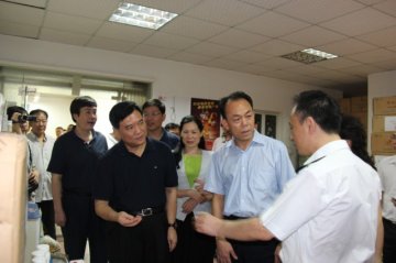 省委组织部副部长罗冀金肯定天河区食品药品三打两建工作“真打会打、有章法，有声有色、得人心”