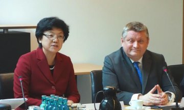 李斌主任出席第三轮中德政府磋商