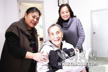 老人24岁起3次患癌 87岁高龄接受第8次手术