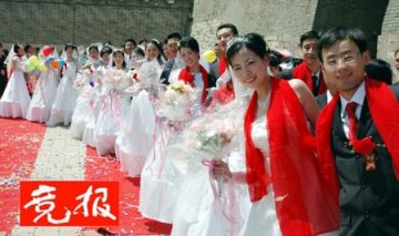 专业伴娘伴郎五一火爆 伴娘不能太美伴郎需喝酒