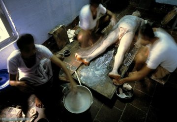 图揭最古老神秘的女体按摩