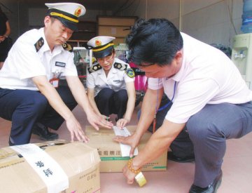 南宁2天取缔4家非法诊所 有市场价格低难根治