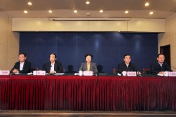 全国爱卫会召开全国农村改厕工作现场推进会