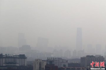 专家：公众对雾霾有知情权 人类排放是“主谋”