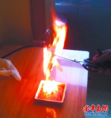 实验曝5副胶皮手套4副有问题：长期使用或致癌