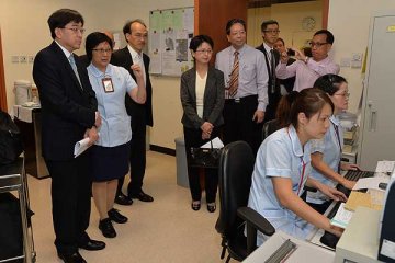 高永文了解深水埗医疗服务