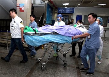 台爆炸事故伤员来沪治疗