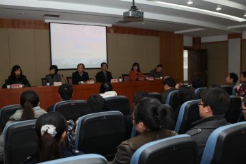 我校举行2012年度上元堂博爱助学金颁发仪式