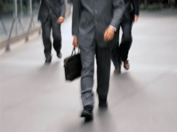 盘点十种坑爹保健常识：流鼻血时要抬高下巴