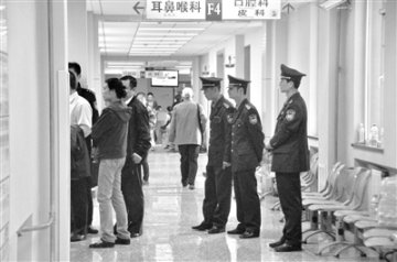 一日刺两医生 男子获刑13年