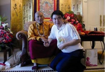 侯杰和瑞齐宁白寿高压电位治疗仪的故事