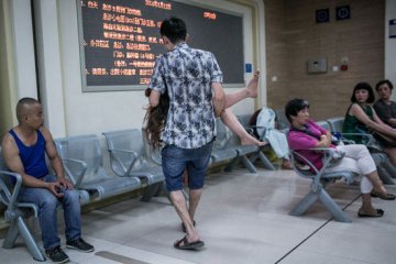 午夜急诊室里的故事
