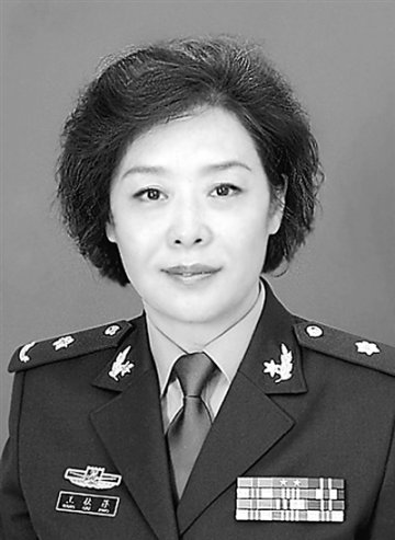 南京军区南京总医院专家王秋萍鼻腔微手术让教授告别噩梦
