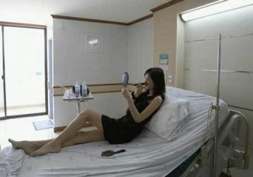 揭开变性手术神秘面纱 实拍男人变女人震撼全程