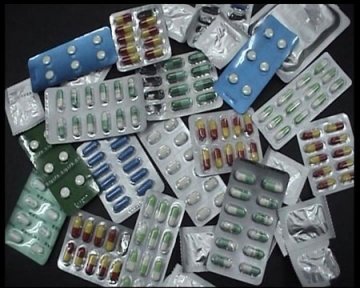 东视广角：尴尬的抗生素
