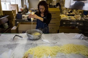 探访日本的食物模型工厂 仿真度极高