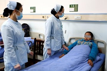 免费治疗唇腭裂患者